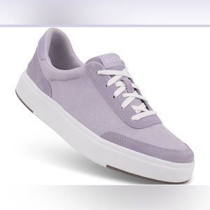 Kizik Prague Sneakers, women’s size 9W/men’s size 7.5W, lavender